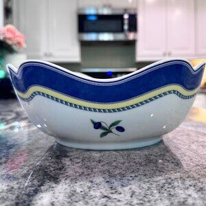 Wedgwood Tuscany 10" Square Salad Serving Bowl